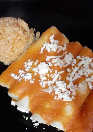 A picture of Homemade Entomatadas.