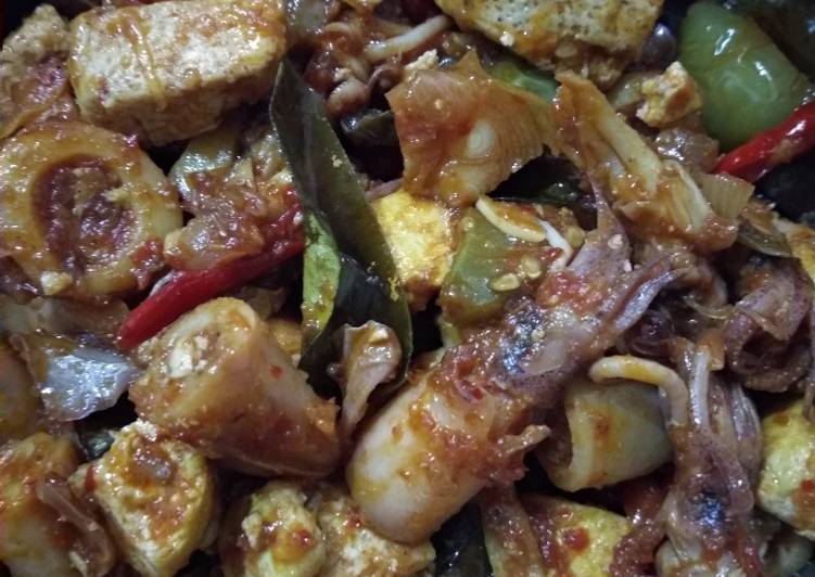 Resep Sambelado cumi sotong yang Menggugah Selera