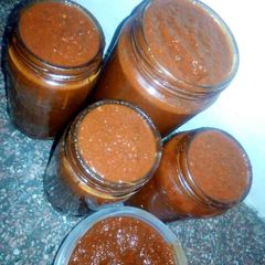 A picture of Tomato sauce.