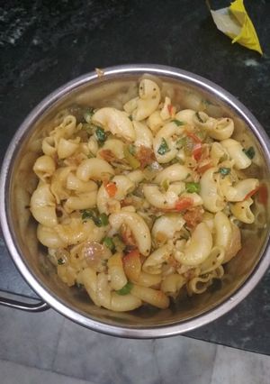 A picture of Spicy Macaroni.