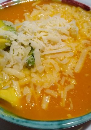 Una foto de Sopa Naranja