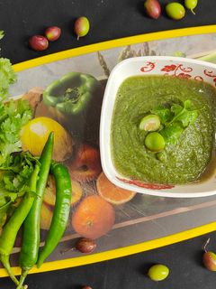 करौंदे हरे धनिए की चटनी रेसिपी मुख्य फोटो