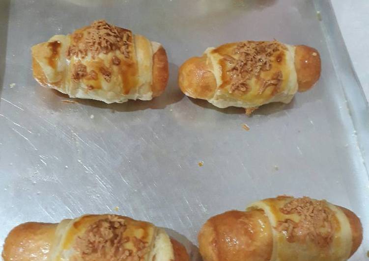 Resep Sosis gulung pastry oleh Erly Crisma - Cookpad