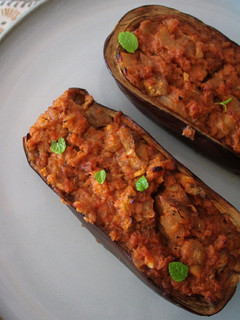 Una foto de Berenjenas rellenas veganas