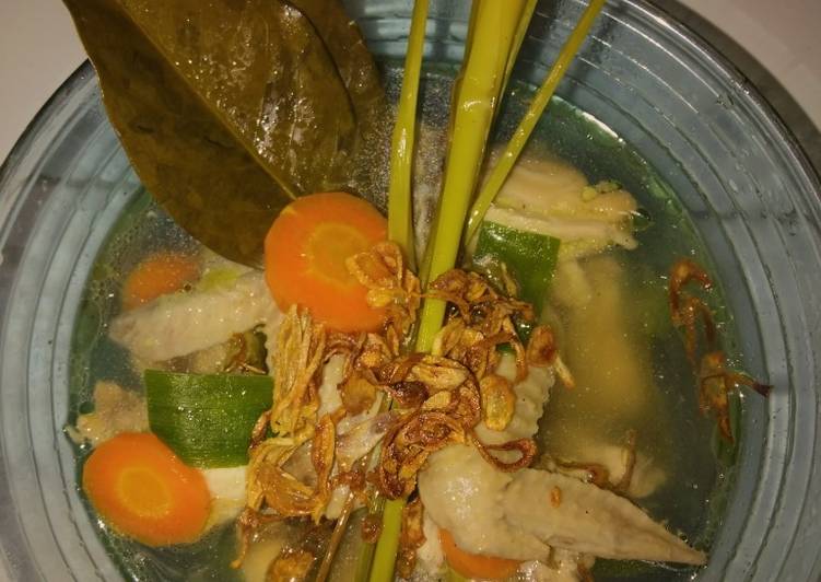 Sop ayam rumahan ala "pak min"�?�