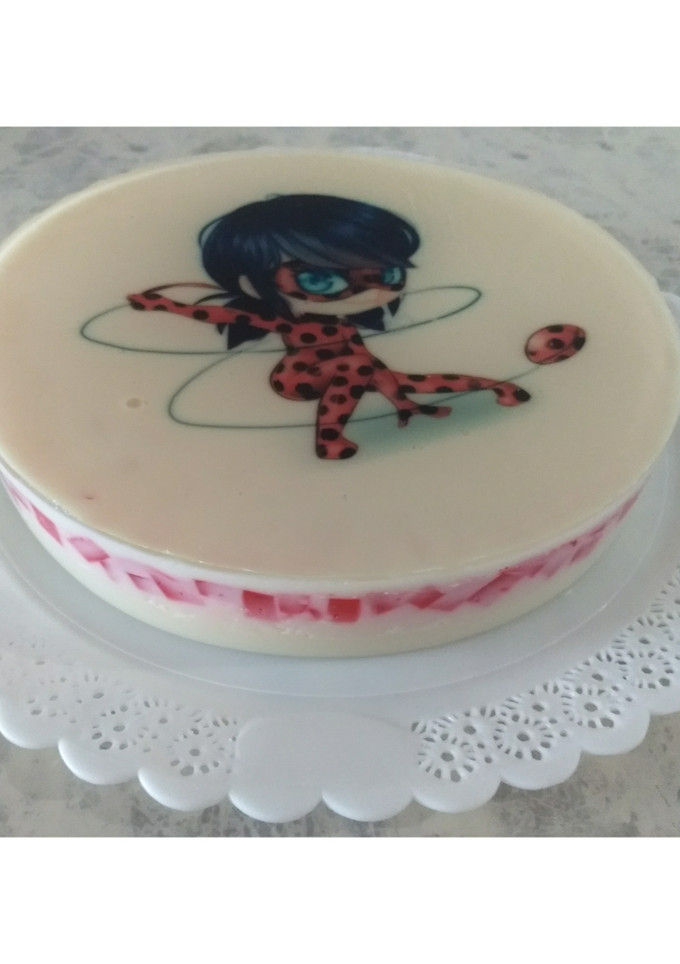 Una foto de Gelatina decorada