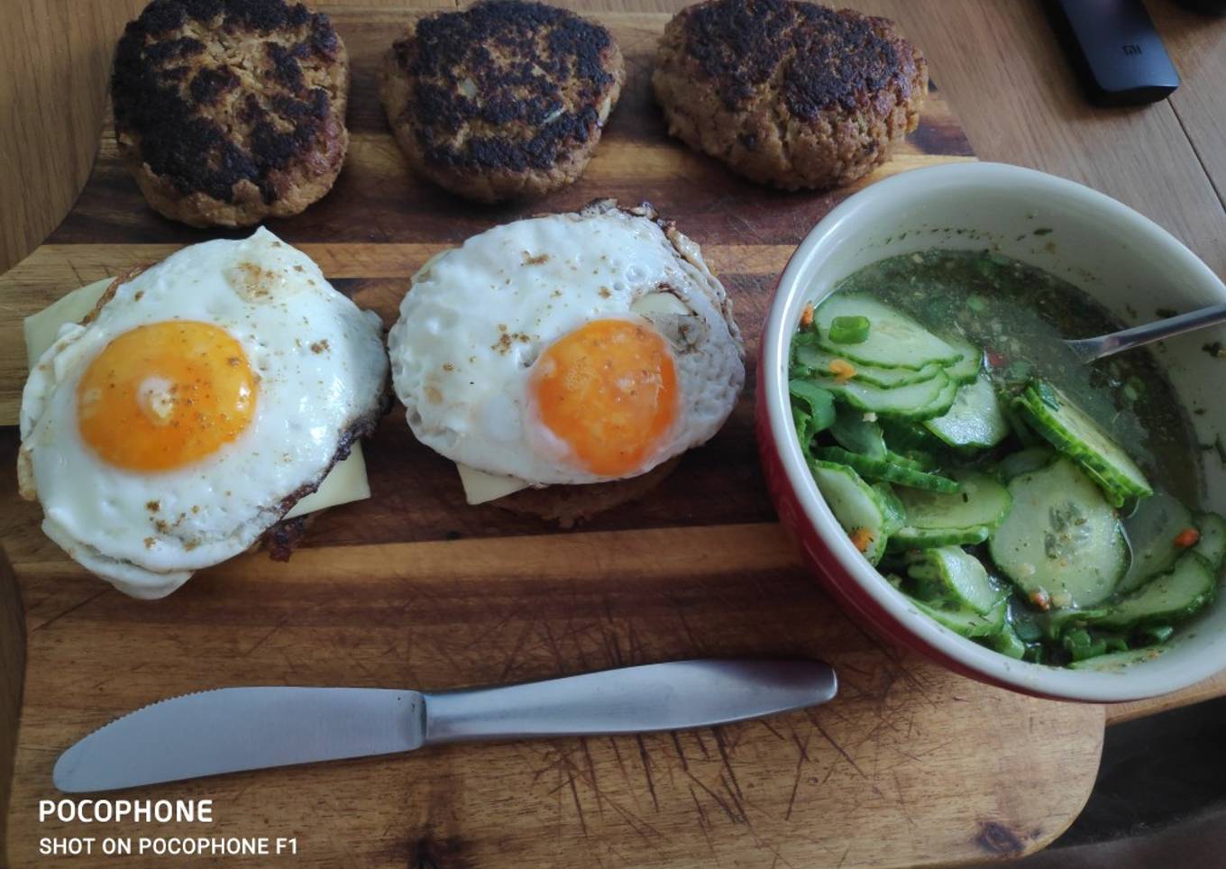 Bulletin with cucumber salad