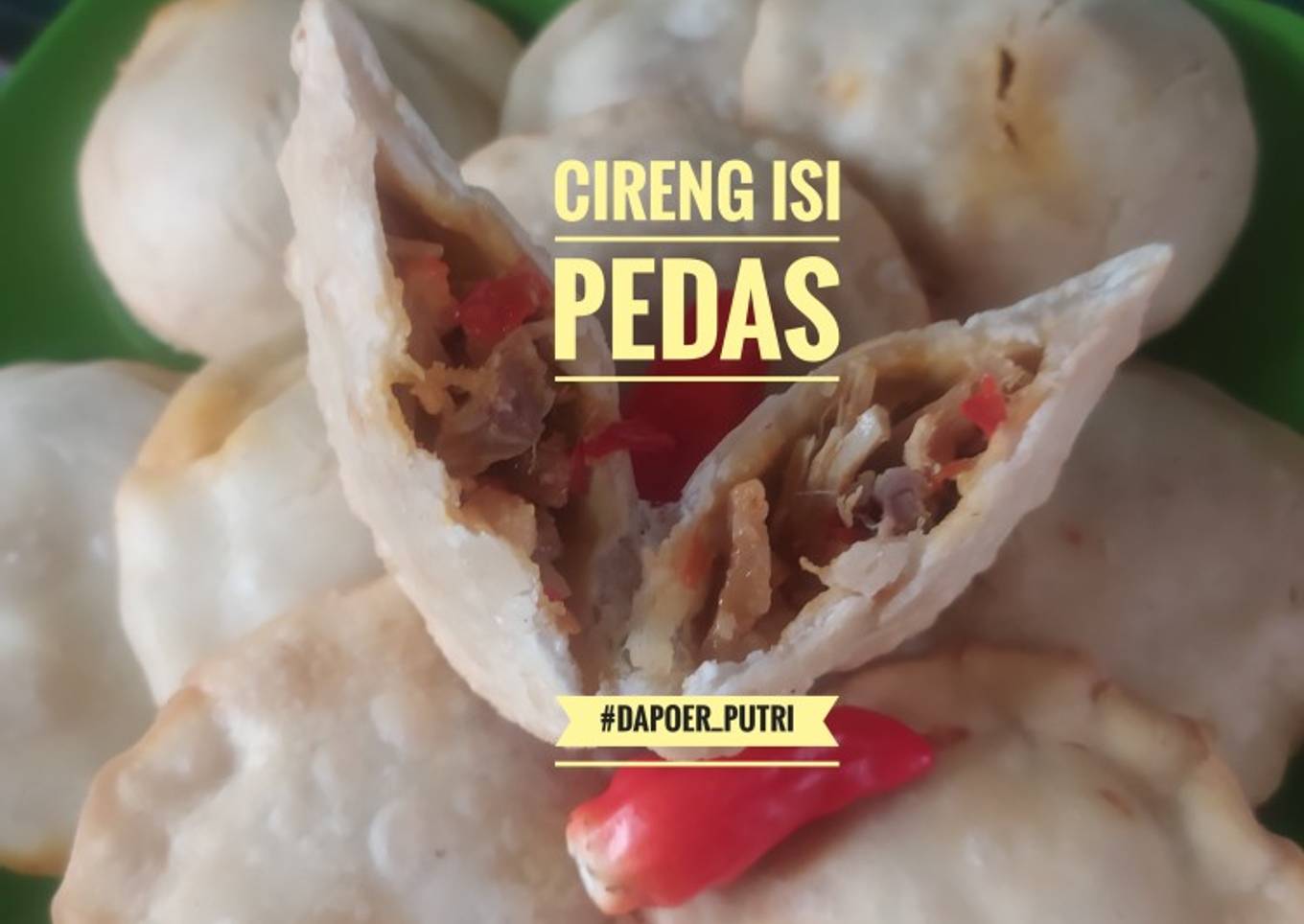 Penulis #Dapoir_Putri dengan spuit isi pedas