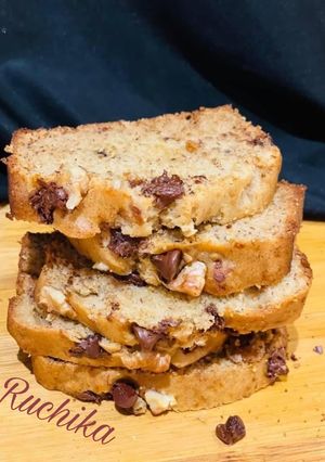 A picture of Banana Walnut Bread.