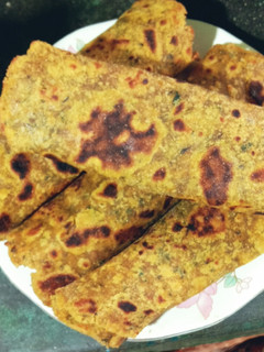 मेथी के पराठे (Methi ke parathe recipe in Hindi) रेसिपी मुख्य फोटो