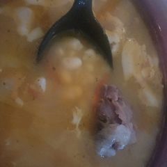 A picture of Ky White Bean Soup w/Pork.