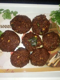 வாழைப்பூ வடை (Vaazhaipoo vadai recipe in tamil) செய்முறை முக்கிய புகைப்படம்