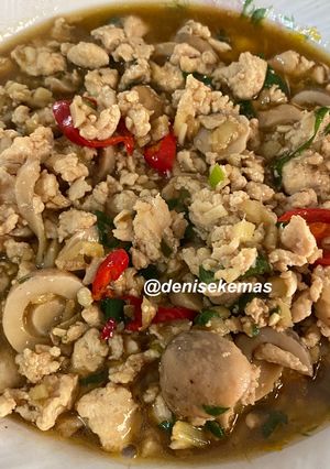 Foto resep Tumis Ayam Cincang Jahe