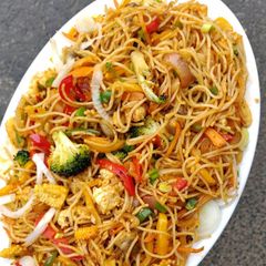 A picture of Noodles.