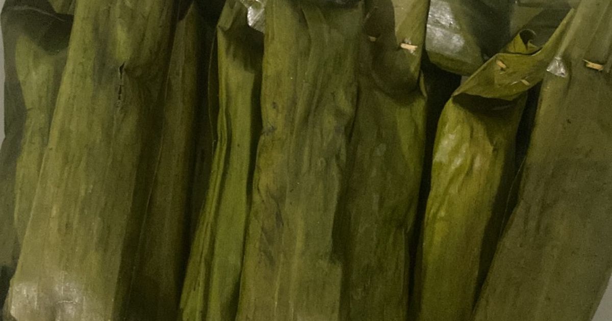 Kue Tradisional Ketimus Khas Jembrana Bali ala Gita