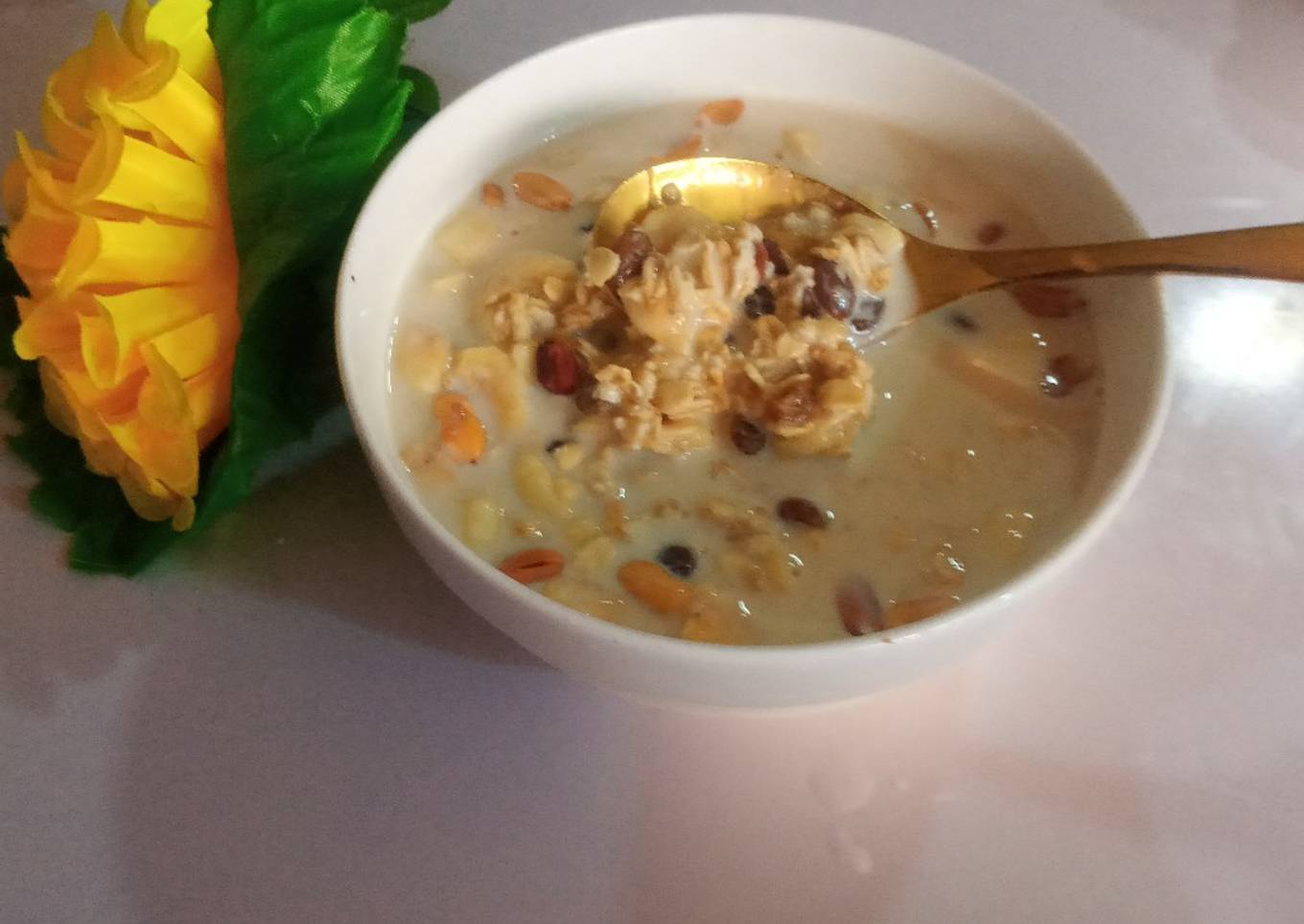 Milk Soaked Fruit Oat Meal