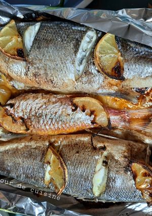 Une photo de Rouget et loup de mer au four 🍋
