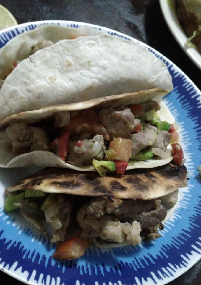 Una foto de Tacos de cerdo!!