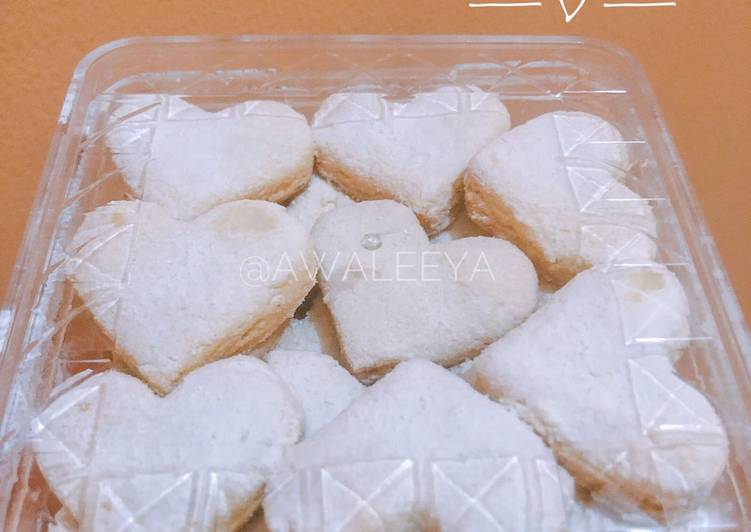 Kue Kering Putri Salju