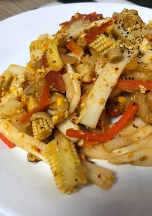 泡菜蔬菜炒粄條 的食譜成品照片