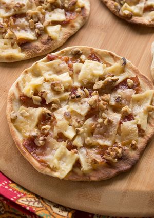 A picture of Nutty Flatbread.