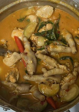รูปของ แกงกะทิตีนไก่