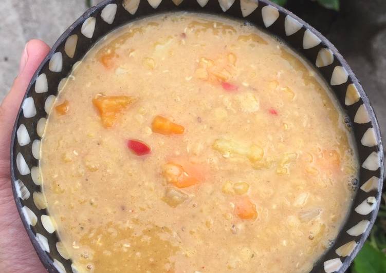 Spicy red lentil soup