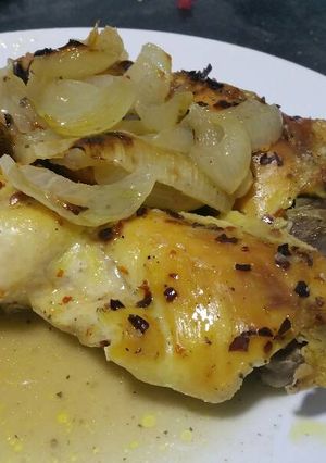 A picture of Hot lemony roasted chicken thighs.