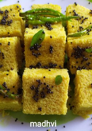 A picture of Dhokla.