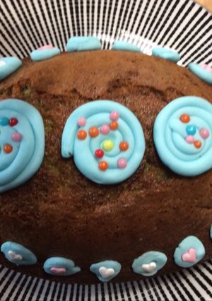 Une photo de Gâteau intérieur arc en ciel