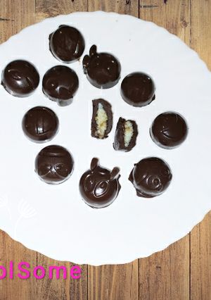 A picture of Neemflower and coconut filled dark chocolate.