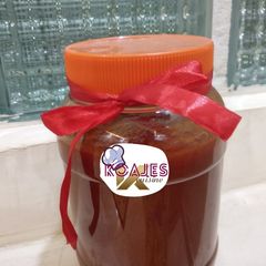 A picture of Home made tomatoe ketchup.