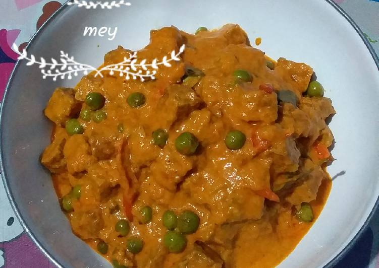 Bumbu meracik Lodeh Pedas Kuning Tempe Teri yang enak