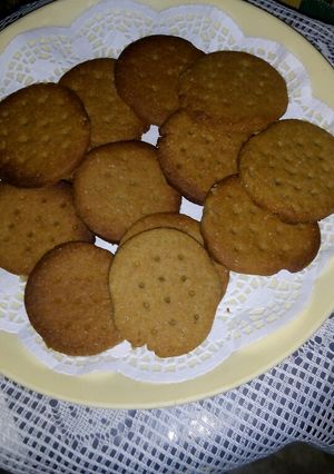 A picture of #digestivebiscuitschallenge.