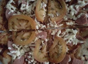 Una foto de Pizza en sartén 🍕🍕🍕