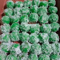 รูปของ Klepon Ubi