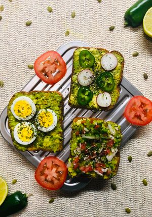 A picture of Avocado Toast.