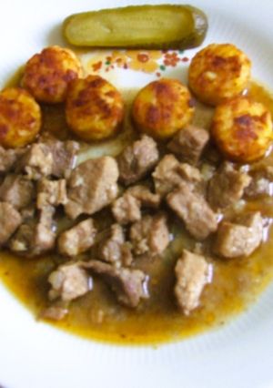 Brassói pecsenye rösztivel recept fotója