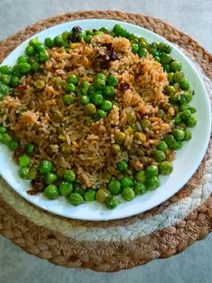 मटर पुलाव(matar pulao recipe in hindi) रेसिपी मुख्य फोटो