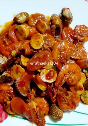 Foto resep Udang saus tiram mix kerang dara, otak-otak sosis