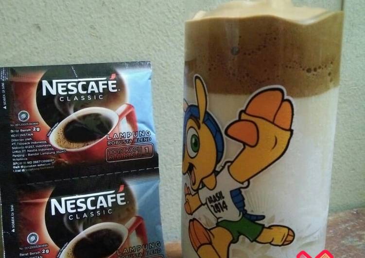 Langkah Mudah untuk Menyiapkan Dalgona Coffee Super Lembut, Bikin Ngiler