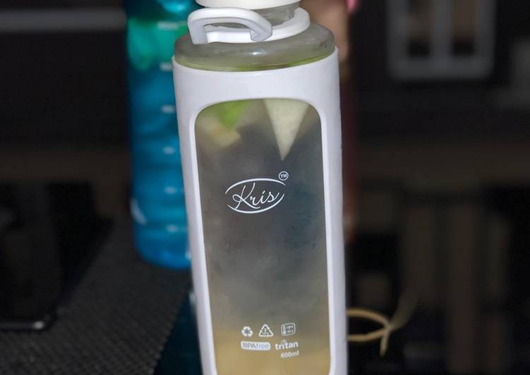 Resep: SempurnaDay 8-Infused water buah