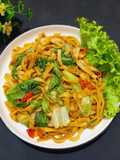 Kwetiau Goreng Selada