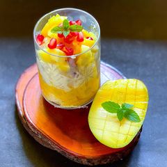 A picture of Mango Sago Pudding.