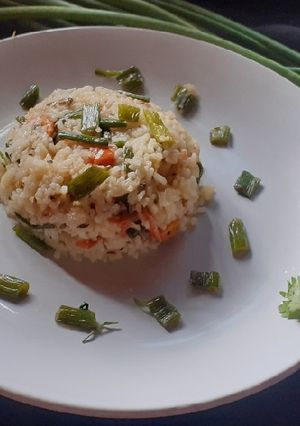 স্প্রিং অনিয়ন জিরা রাইস(spring onion jeera rice recipe in Bengali) রেসিপির প্রধান ছবি