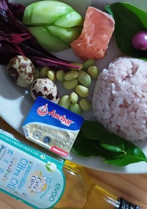 Foto resep MPASI 4* Baby 8+ double prohe (telur puyuh & salmon)