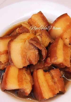 Hình của món Thịt kho tàu.