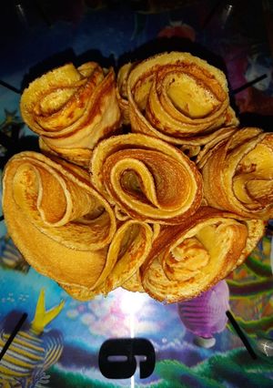 A picture of Banana crepes.