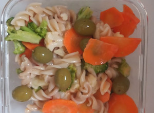 Una foto de Ensalada con tornillos