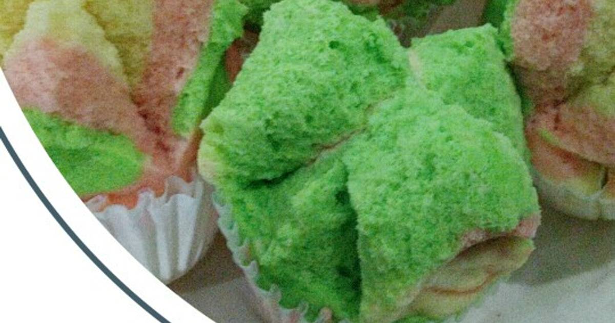 Resep Bolu kukus warna  warni  oleh Raya Aprilia Cookpad